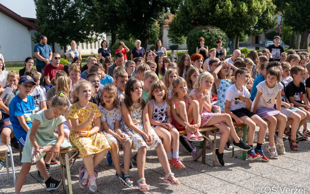 Proslava ob dnevu državnosti in podelitev spričeval